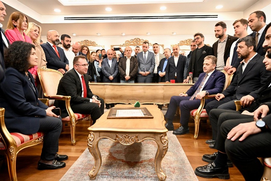 Başkan Bahçetepe Göreve Başladı
