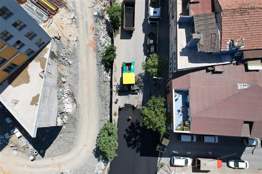 Bağlarbaşı Caddesi Daha Modern Hale Getirildi