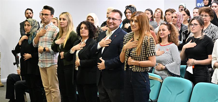 Gaziosmanpaşalı Kadınlar Kişisel Gelişim Seminerinde Buluştu
