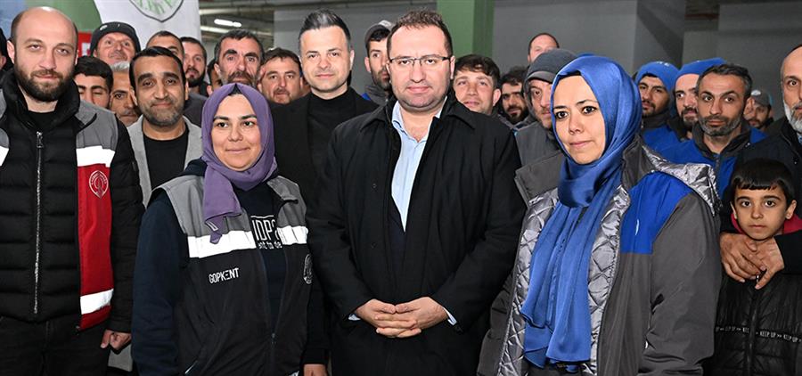 Belediye İşçileri 1 Mayıs’I Kutladı